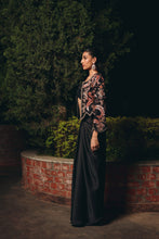 Load image into Gallery viewer, Noir Bloom