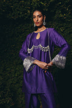 Load image into Gallery viewer, Aura - Purple
