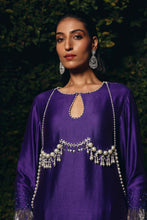 Load image into Gallery viewer, Aura - Purple
