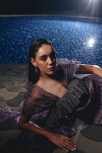 Load image into Gallery viewer, Velora
