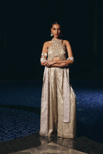 Load image into Gallery viewer, Halo
