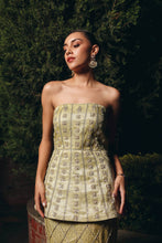 Load image into Gallery viewer, Alora
