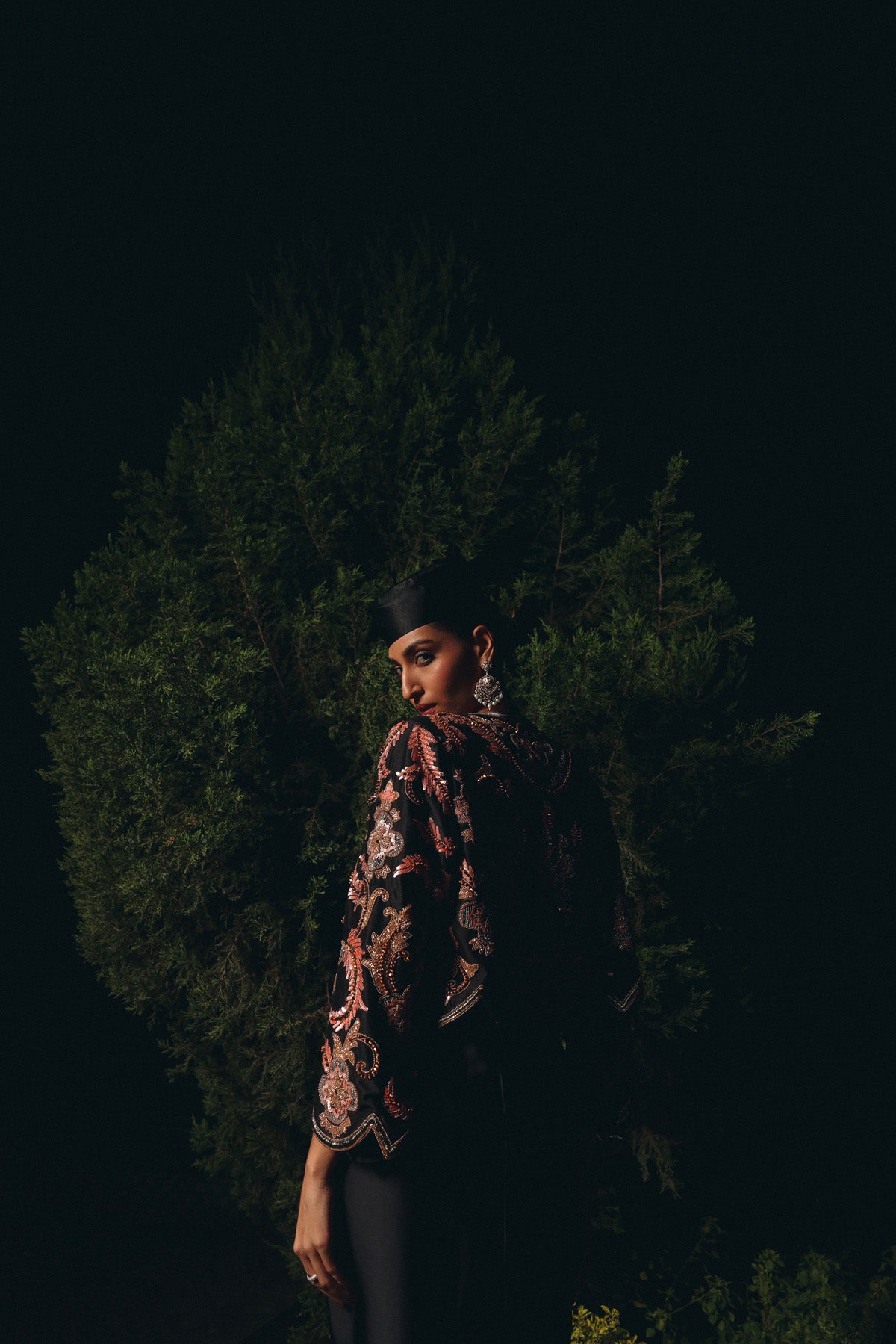 Noir Bloom