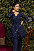 Load image into Gallery viewer, Shirin
